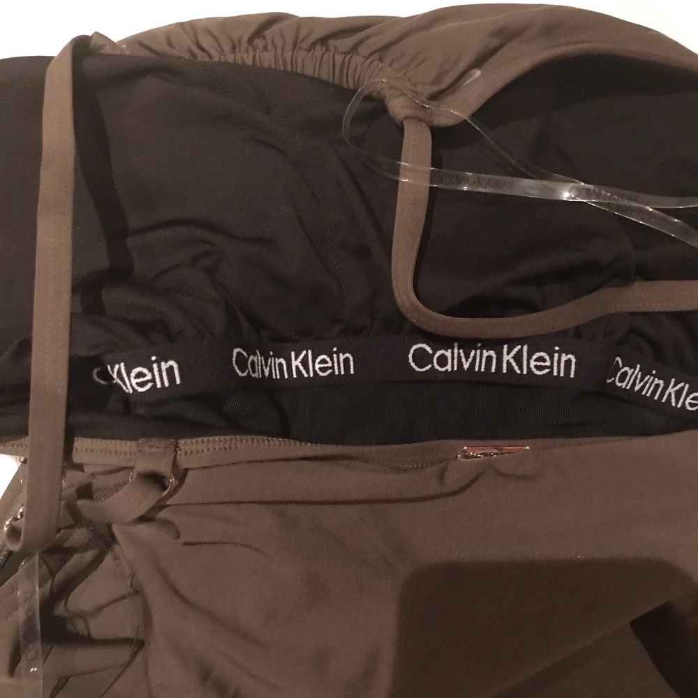 NWT Calvin Klein One Piece Swimsuit - Picture 10 of 10